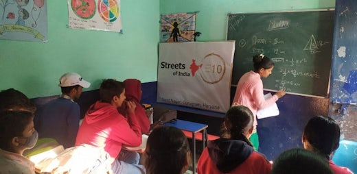A Maxcolchon une-se ao projeto ‘Surat Nagar’ da ONG ‘Streets Of India’, que ajudará a 200 meninos e meninas em idade escolar.