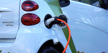 Carros elétricos: reclamações dirigidas à MOBI.E aumentam 266%