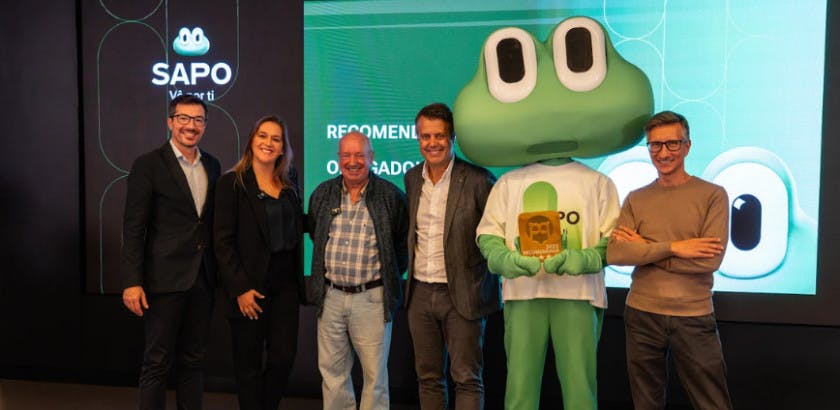 SAPO é “Marca Recomendada” 2025 com troféu entregue por consumidor fiel 